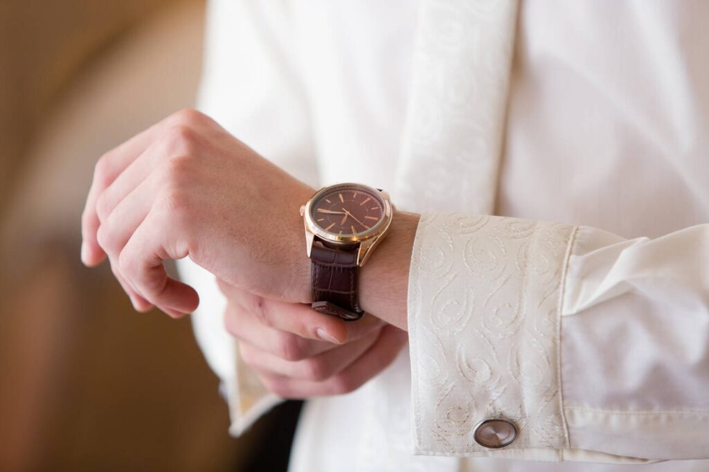 How-to-Spot-a-Fake-Luxury-Watch-Tips-from-Newport-Beach’s-Trusted-Jewelers